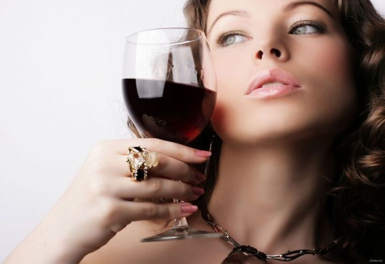 A rich woman is also prone to alcoholism